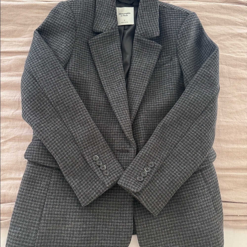 Abercrombie & Fitch Wool Blend Blazer